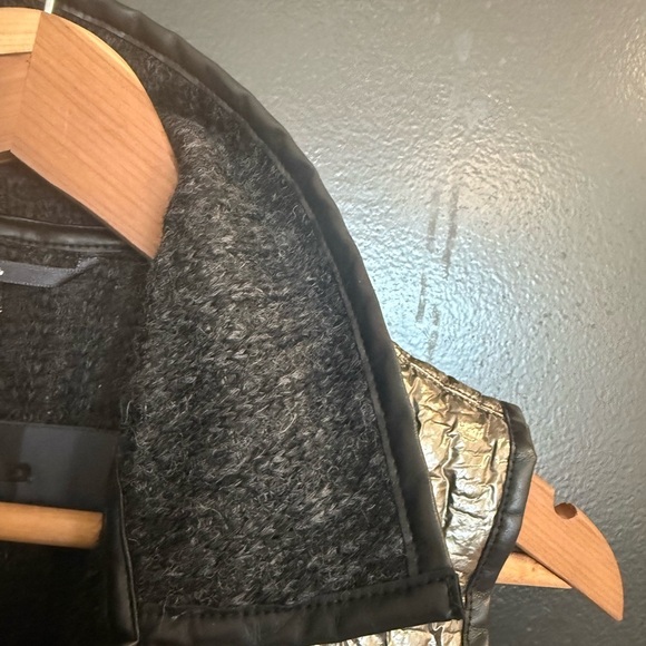 Airfield M EUC chrome moto Quilted in Silver and Black - Picture 8 of 14